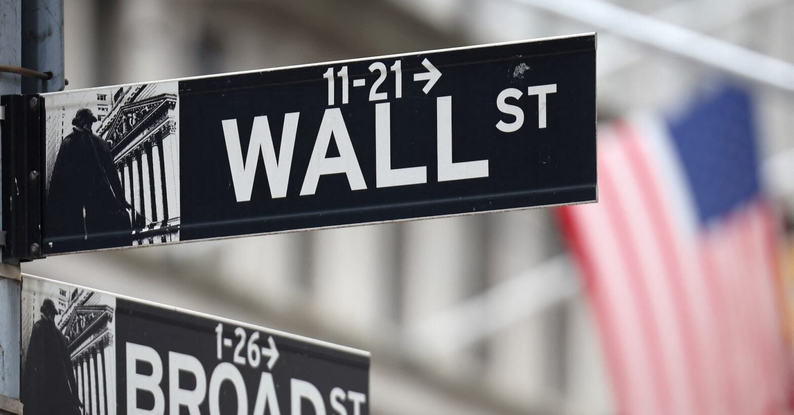 after-lull,-wall-street-eyes-volatility-pickup-as-risks-build