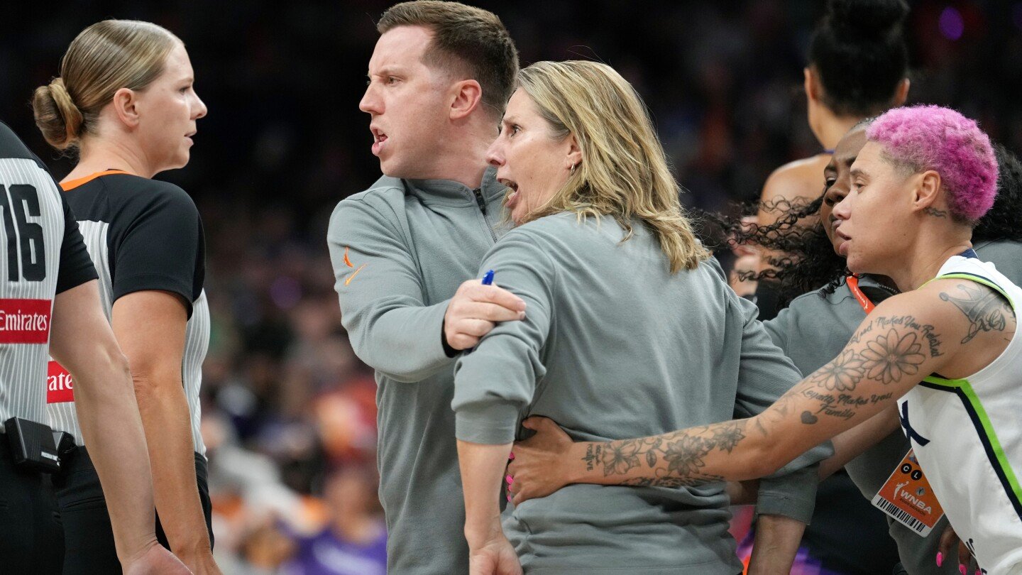 wnba-fines-minnesota-coach-cheryl-reeve-a-record-$15,000-for-conduct-and-comments:-ap-source