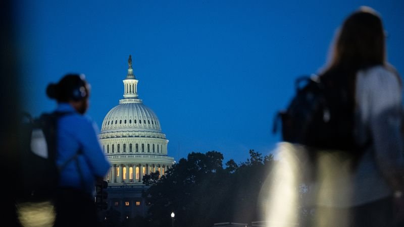 what-this-shutdown-could-mean-for-the-economy-and-your-401(k)