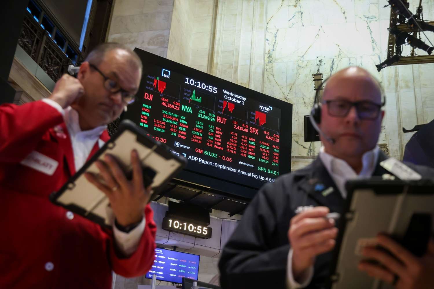 government-shutdowns-usually-don’t-bother-stocks.-could-this-time-be-different?