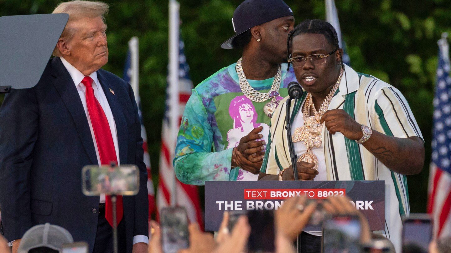 new-york-rapper-who-joined-trump-at-campaign-rally-sentenced-to-5-years-for-attempted-murder