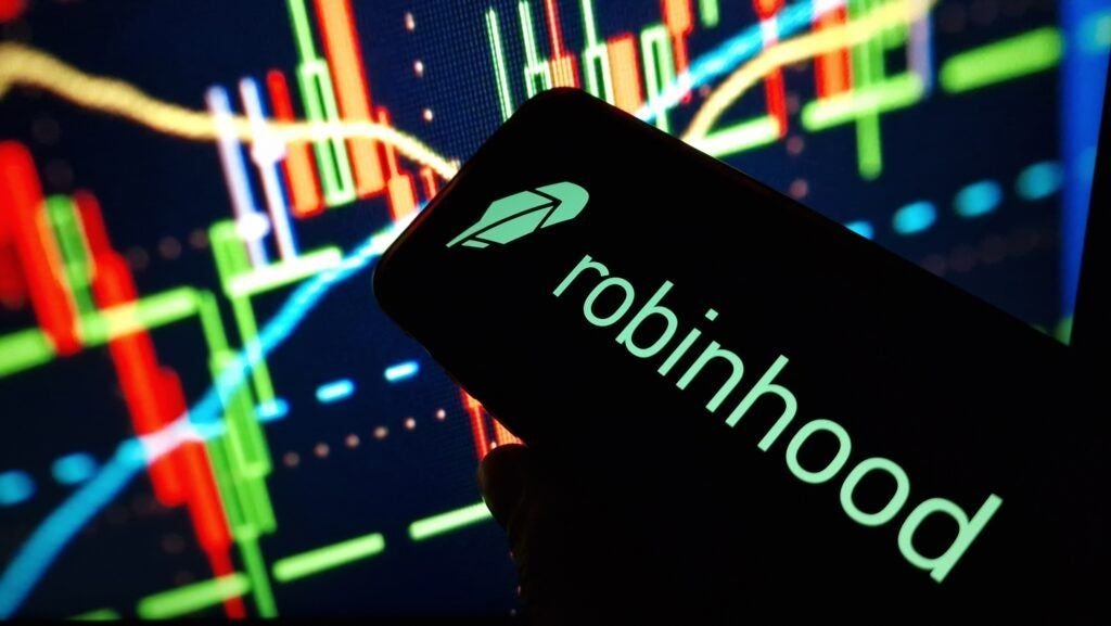 robinhood-stock-is-hitting-new-highs-today:-what’s-driving-shares-higher?
