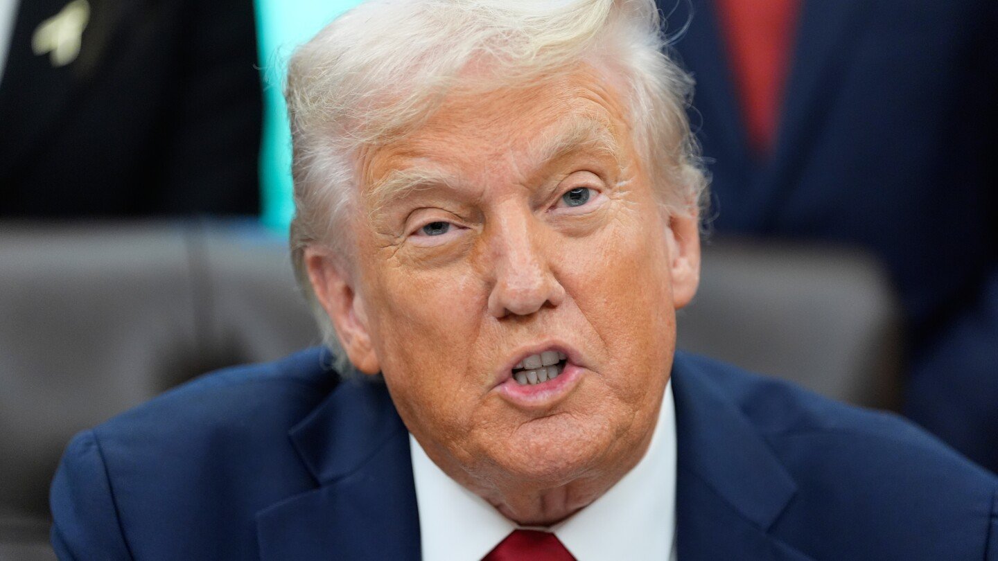 trump-utiliza-cierre-del-gobierno-para-repartir-despidos-y-castigos-politicos