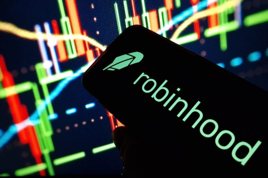 robinhood-stock-is-hitting-new-highs-today:-what’s-driving-shares-higher?