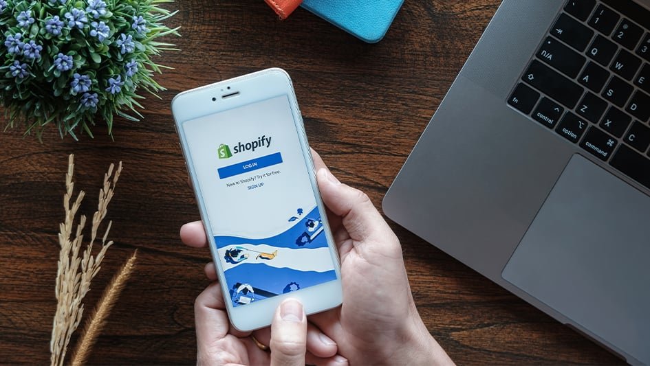 shopify-stock,-te-connectivity-hit-new-highs-as-appetite-for-ai-plays-rises