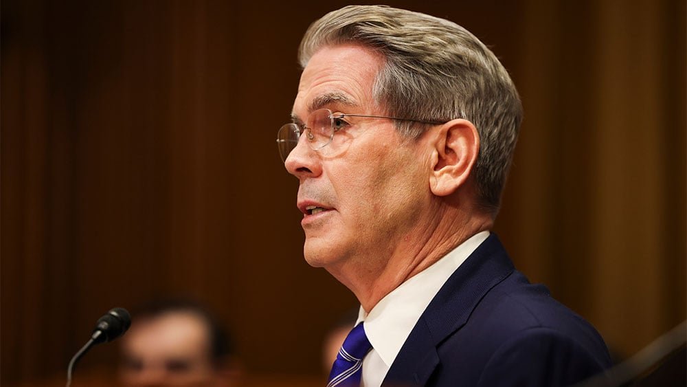stock-market-books-weekly-gains-as-shutdown-continues;-fed-minutes,-bessent-due