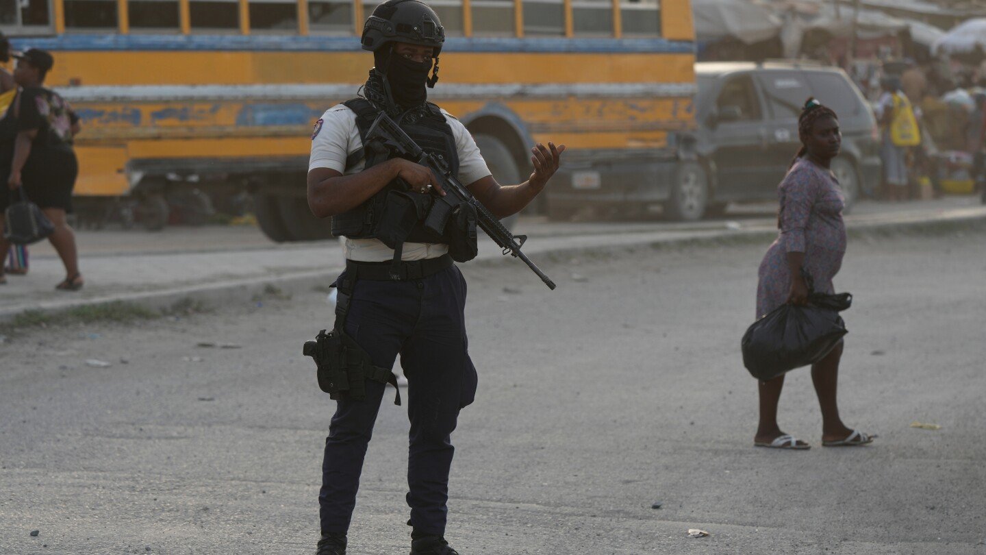 haitianos-lloran-a-victimas-de-ataque-con-drones-en-barrio-controlado-por-pandillas