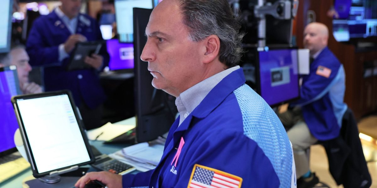 dot-com-fears-rise-with-tech-stocks-seeing-$100-billion-swings