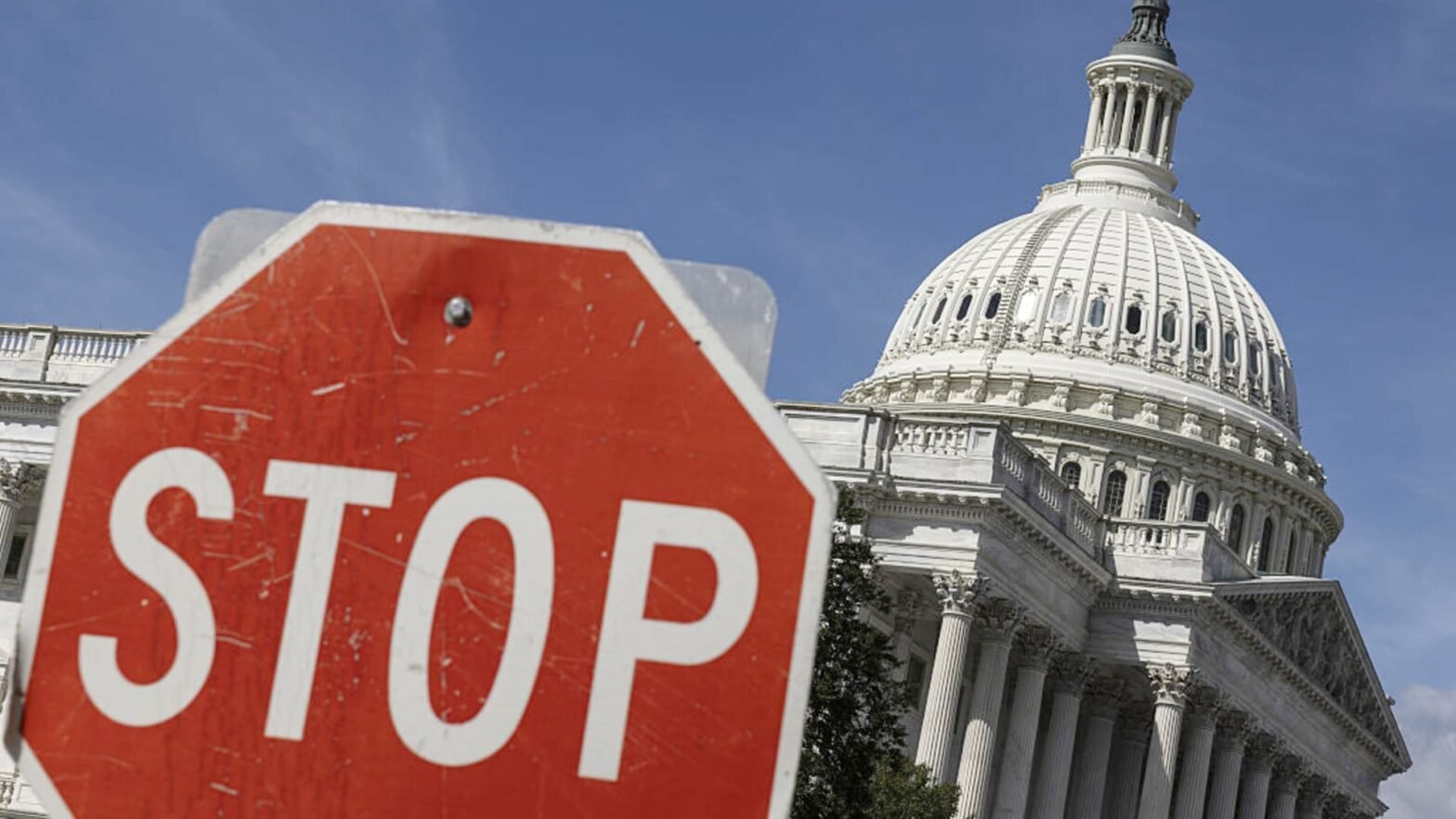 how-the-s&p-500-performed-after-10-previous-government-shutdowns