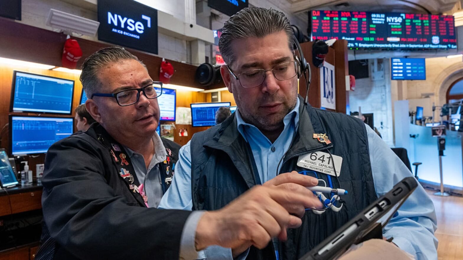 stock-futures-were-little-changed-after-s&p-500-snaps-7-day-win-streak:-live-updates