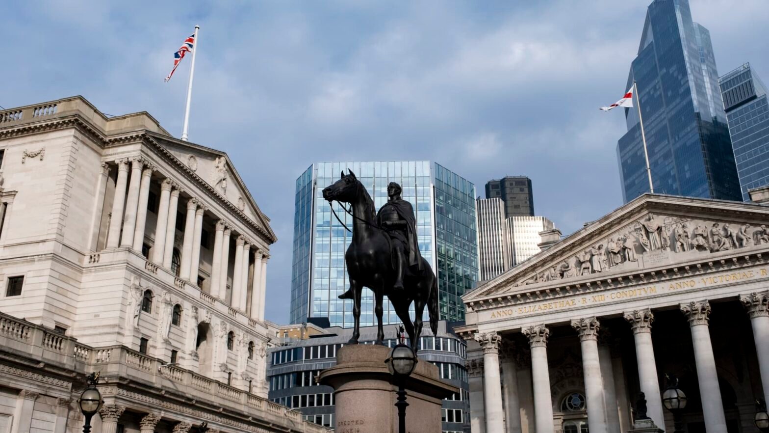 bank-of-england-warns-of-‘sharp-market-correction’-if-ai-bubble-bursts