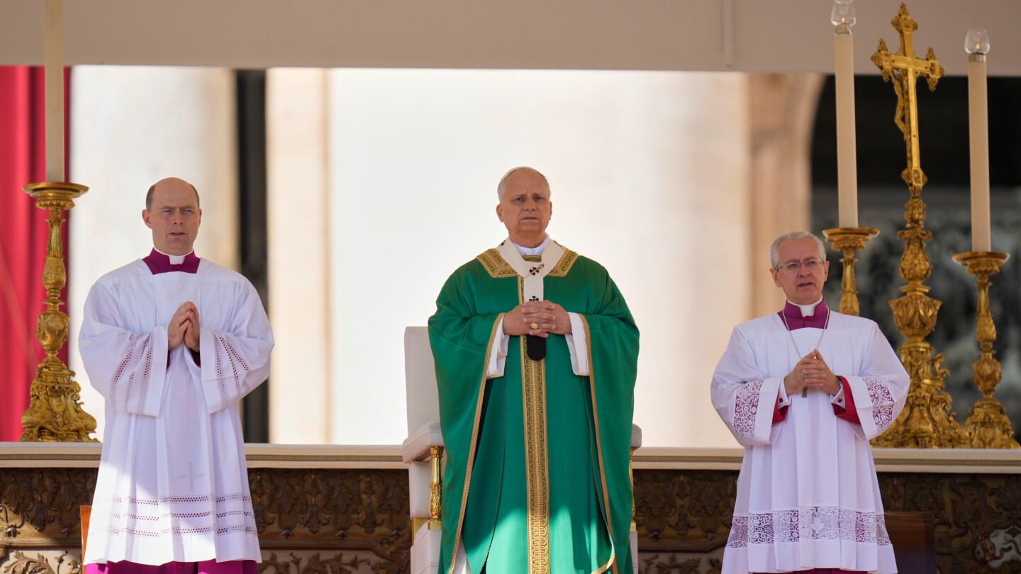 el-papa-leon-critica-una-economia-que-margina-a-los-pobres-mientras-los-ricos-viven-en-el-lujo