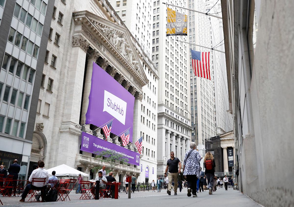 ftse-100-live:-stocks-mixed-as-israel-and-hamas-agree-to-first-phase-of-gaza-peace-deal