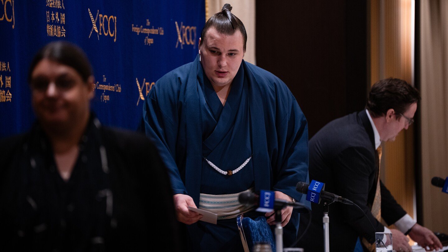 a-21-year-old-ukrainian-born-sumo-wrestler-is-surging-to-the-top-of-the-rankings-in-japan
