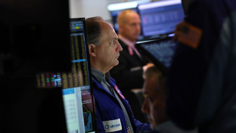 stocks-stumble-as-trump’s-remarks-on-china-reignite-trade-war-fears