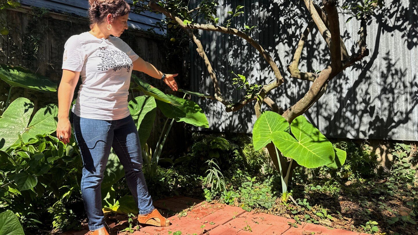 a-long-lost-ancient-roman-artifact-reappears-in-a-new-orleans-backyard
