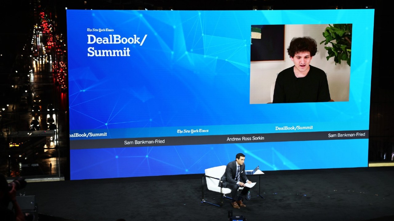 cnbc-star-‘anxious’-wall-street-headed-to-stock-market-crash