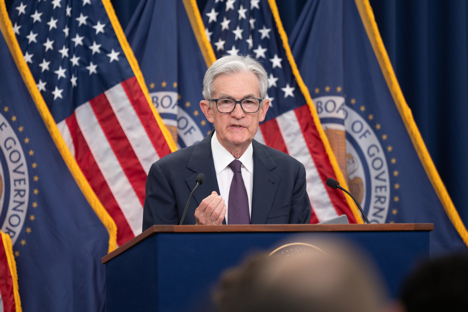 fed-chair-jerome-powell-warns-investors-about-the-stock-market-—-history-says-the-s&p-500-will-do-this-next