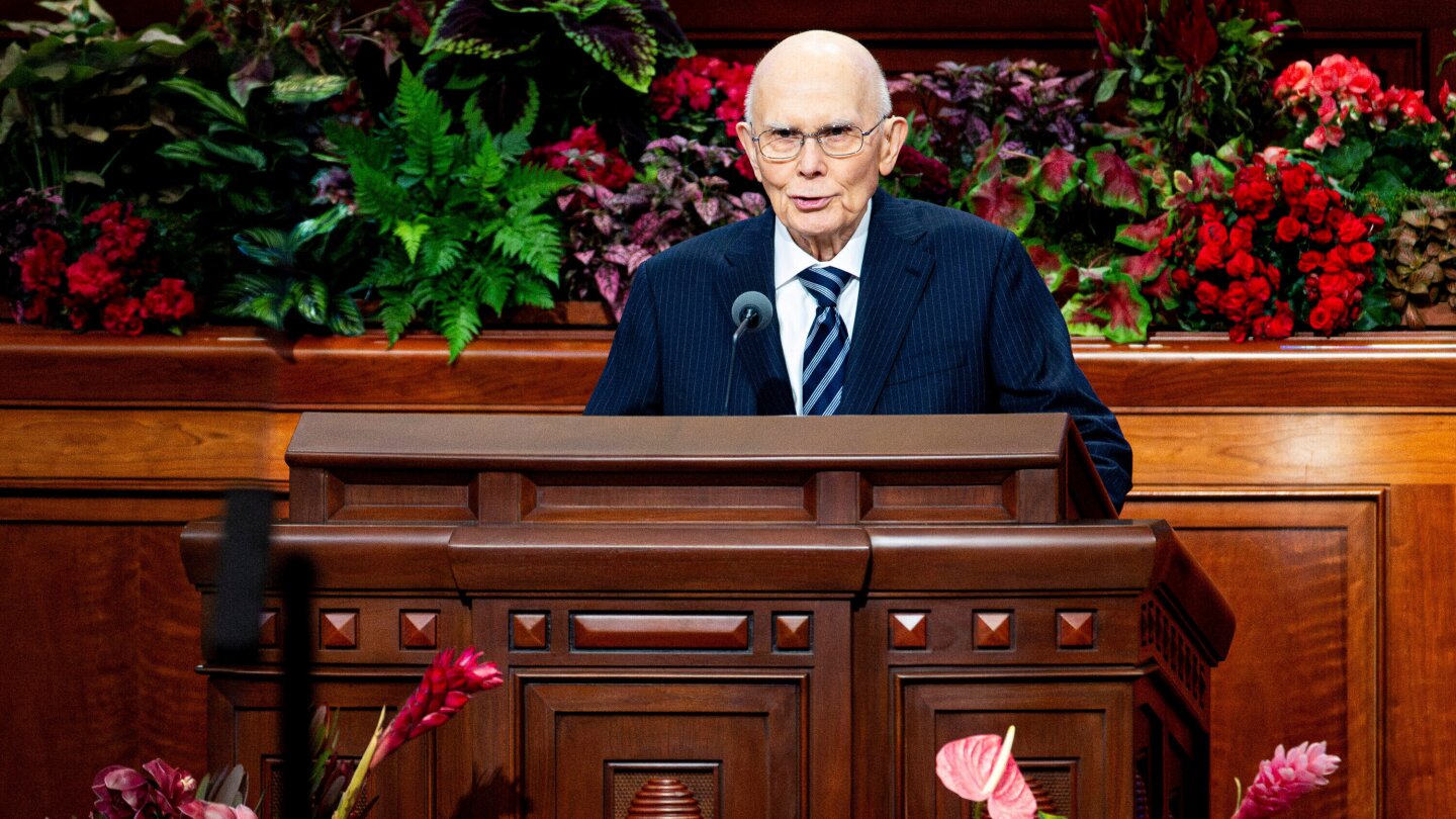 dallin-h.-oaks,-former-utah-supreme-court-justice,-is-selected-to-lead-mormon-church