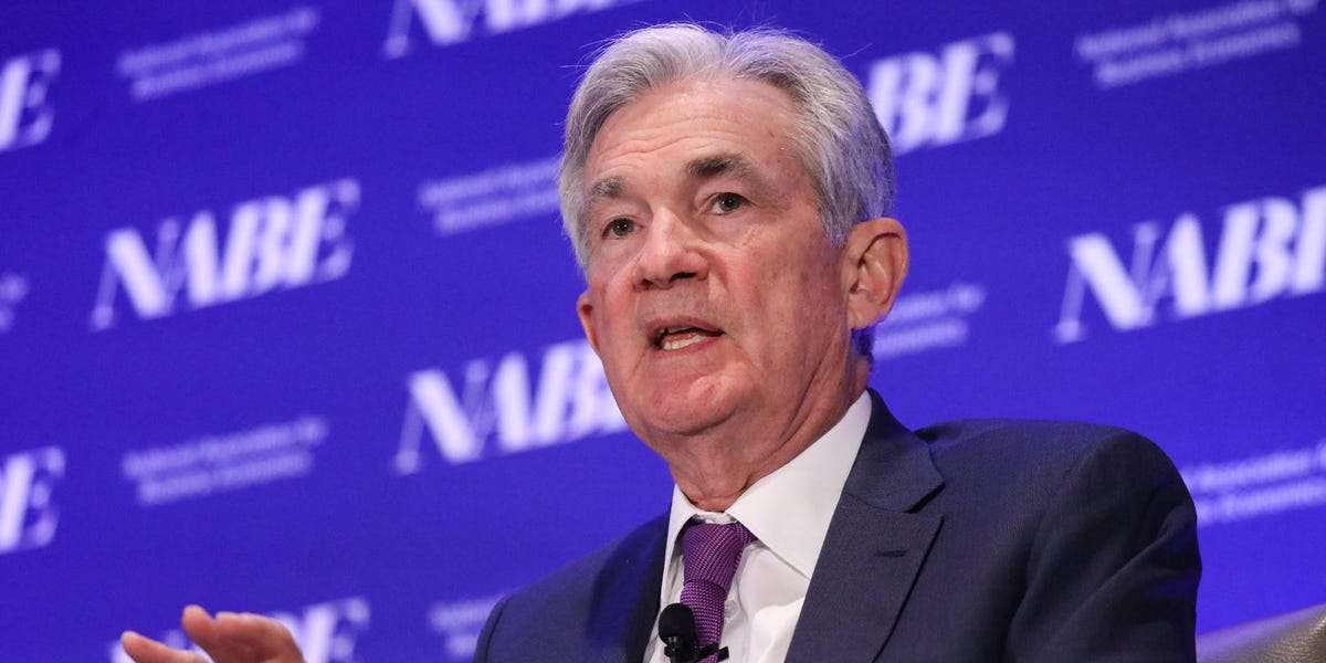 fed-to-the-rescue:-powell-sparks-stock-recovery-by-getting-investors-excited-about-rate-cuts-again