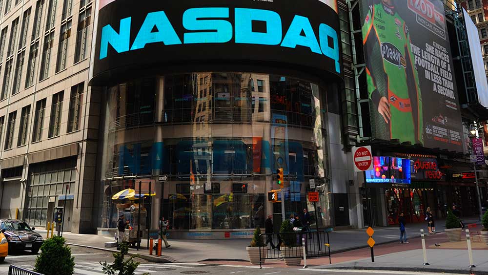 nasdaq-fades-late-as-stock-market-rally-pauses;-walmart,-wells-fargo,-palantir-lead-upside