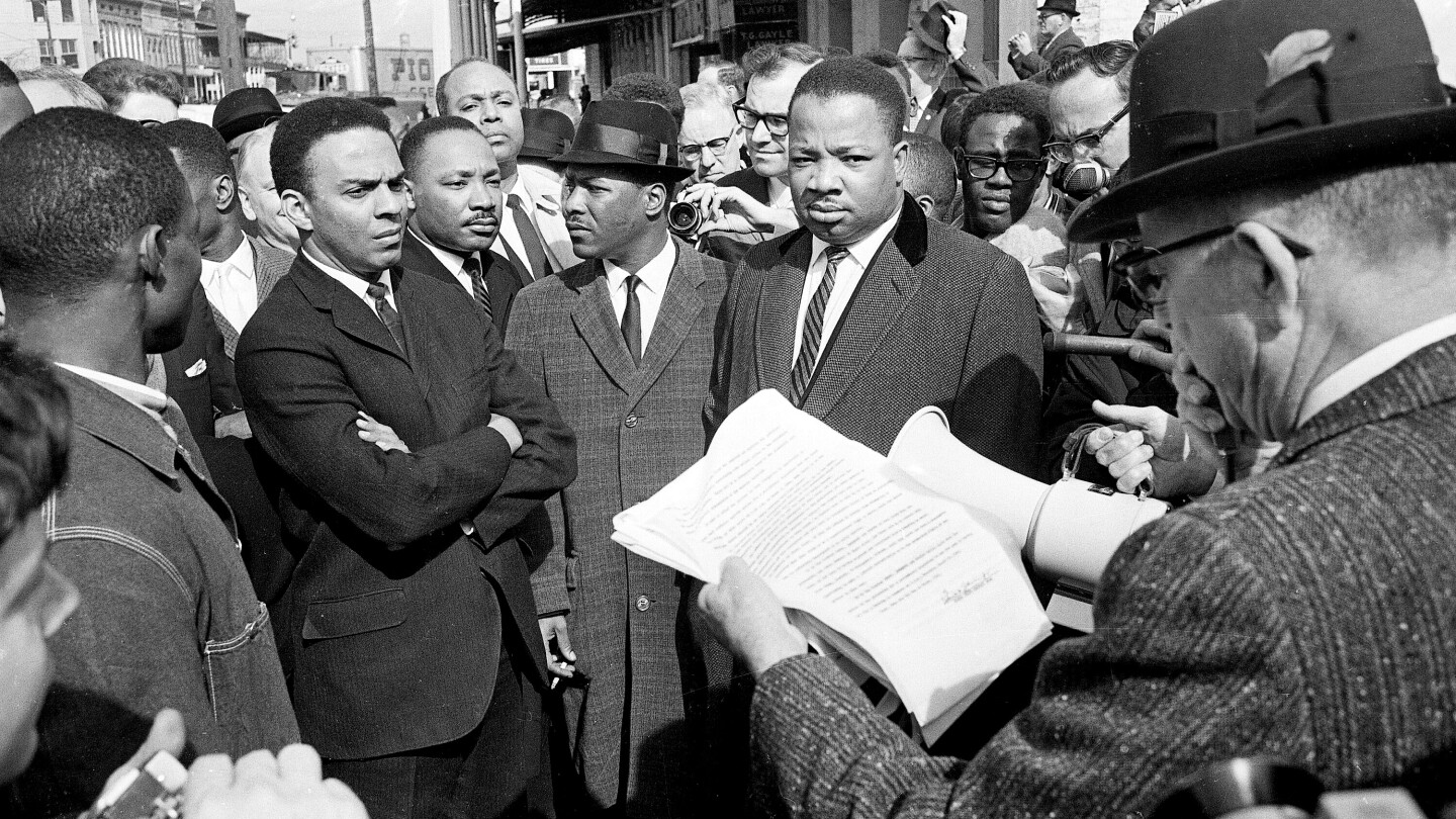 former-un-ambassador-andrew-young-describes-‘dirty-work’-of-civil-rights-movement-in-new-documentary