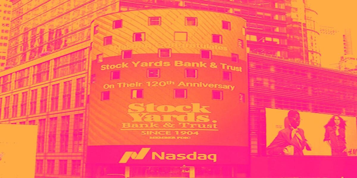 stock-yards-bank,-stellar-bancorp,-servisfirst-bancshares,-popular,-and-m&t-bank-shares-are-falling,-what-you-need-to-know