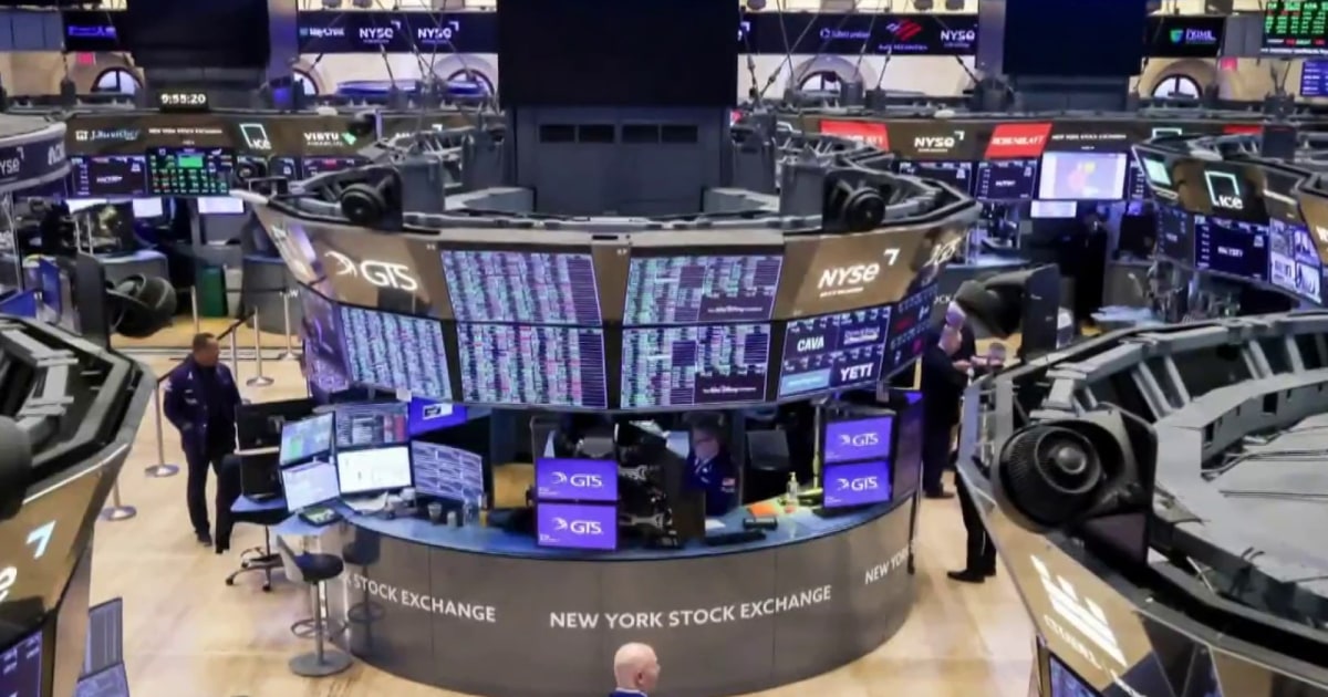 hot-stock-market-fuels-concerns-about-possible-wall-street-bubble