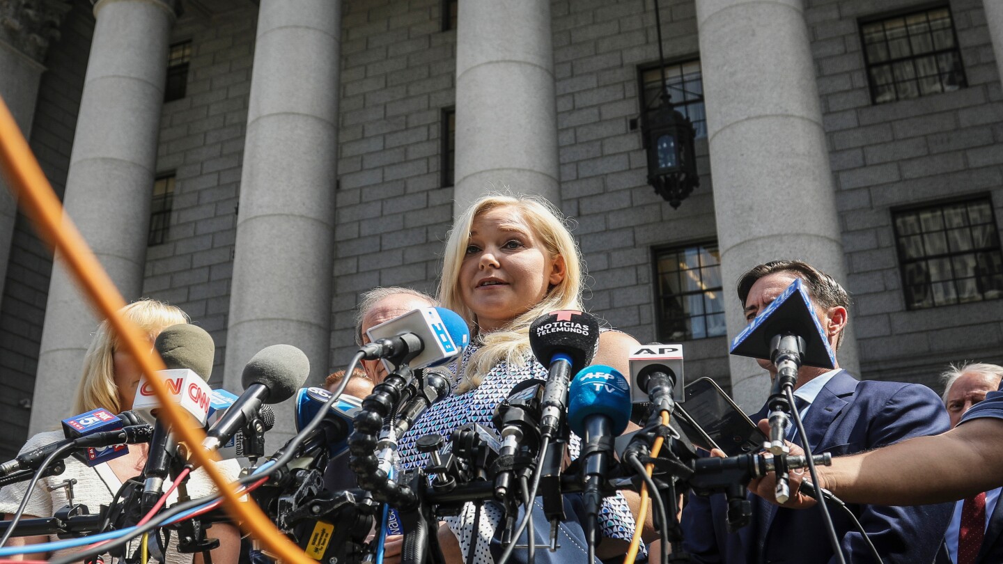 in-posthumous-memoir,-epstein-accuser-virginia-giuffre-lashes-out-against-those-she-says-abused-her