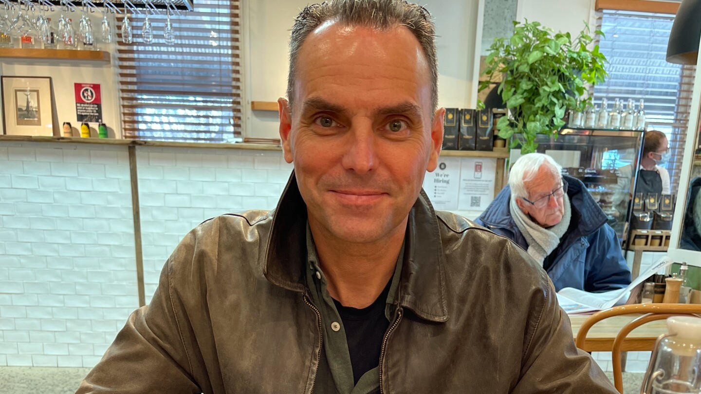 ex-marine-daniel-duggan-appeals-extradition-to-us-over-claims-of-training-chinese-pilots