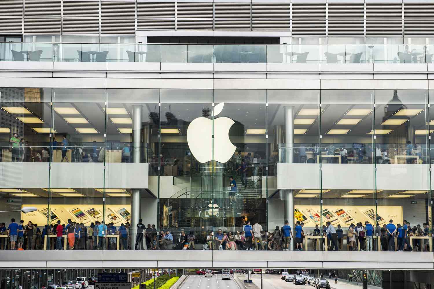 apple’s-newest-products-are-here.-can-they-help-move-the-tech-stock-higher?