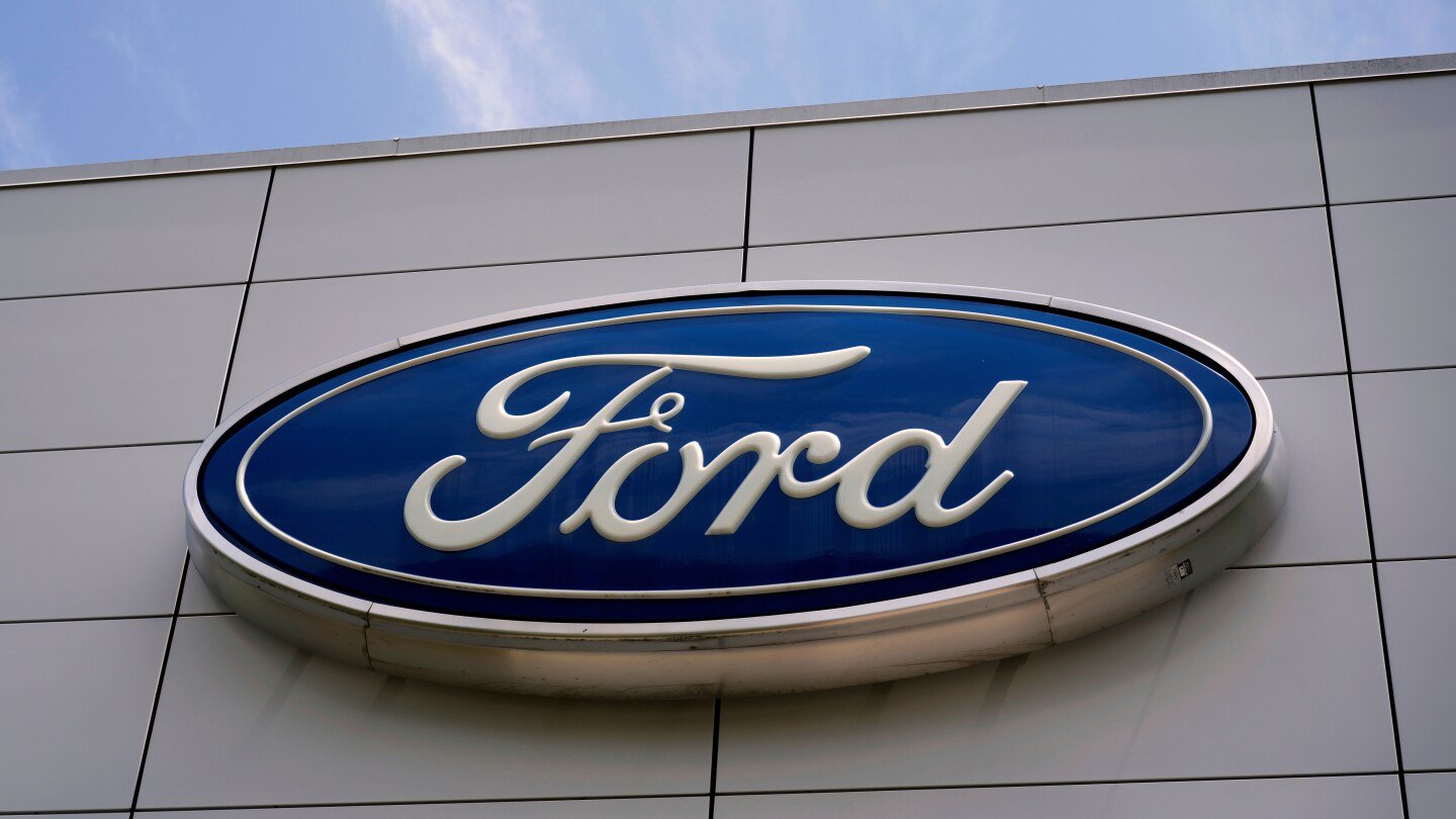 ford-recalls-more-than-290,000-vehicles-in-us-due-to-issue-with-rearview-camera-system