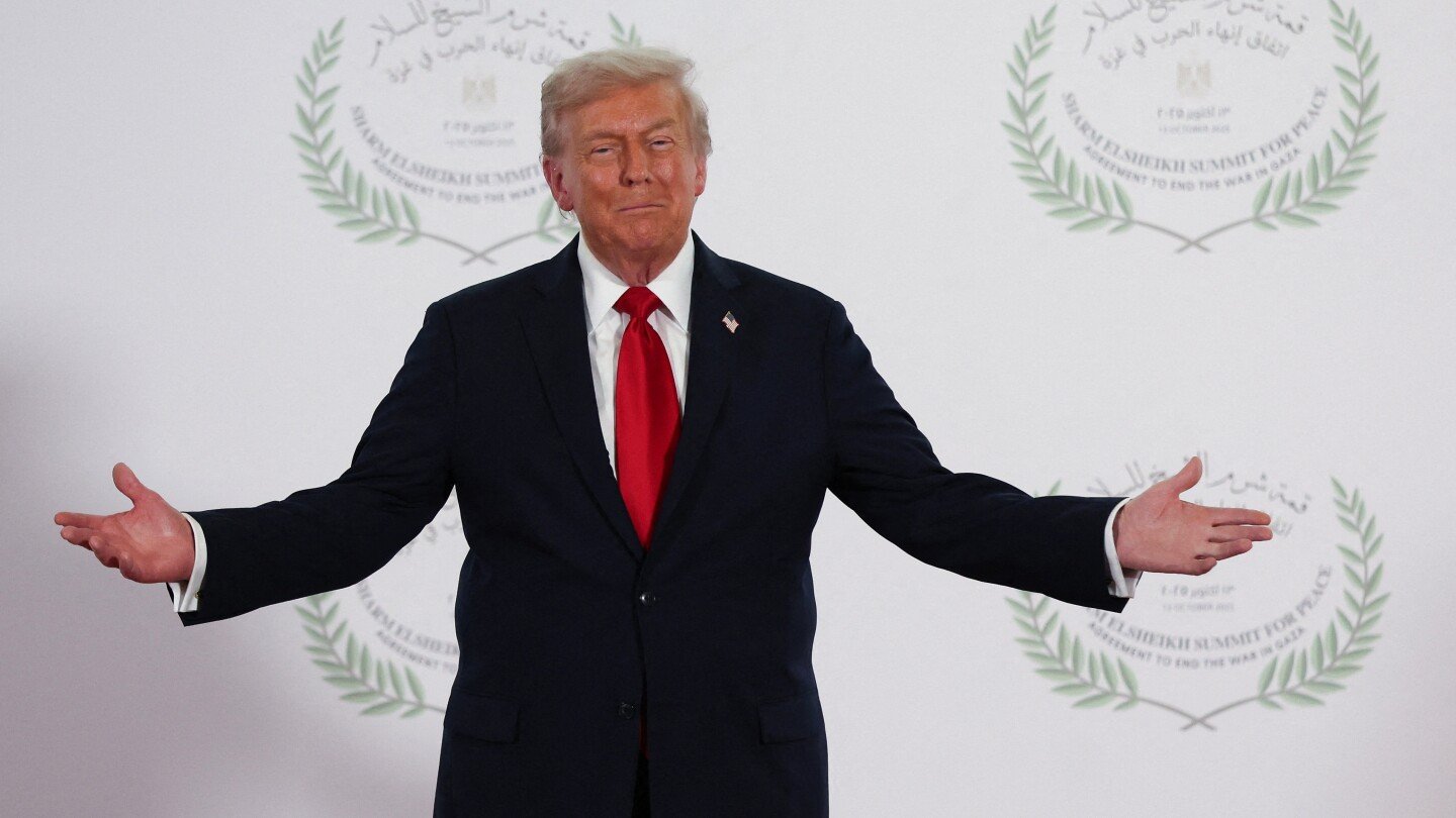 how-trump’s-approval-shifted-after-the-ceasefire-in-gaza,-according-to-a-new-ap-norc-poll