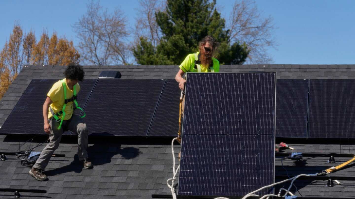 state-attorneys-general-sue-trump-administration-for-canceled-solar-program-funding