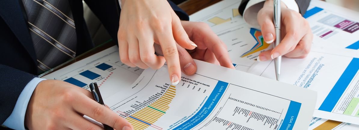 why-the-narrative-around-ares-management-is-shifting-amid-analyst-revisions-and-market-changes