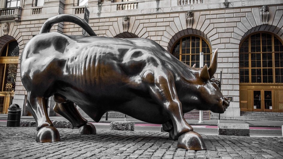 stock-market-surges-toward-all-time-highs-on-shutdown,-china-optimism;-apple-scores-a-breakout