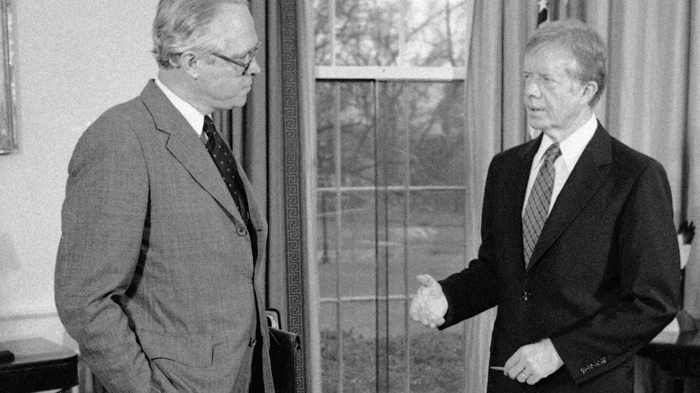 shutdowns-began-as-a-way-to-enforce-federal-law.-now-trump-is-using-it-to-take-more-power