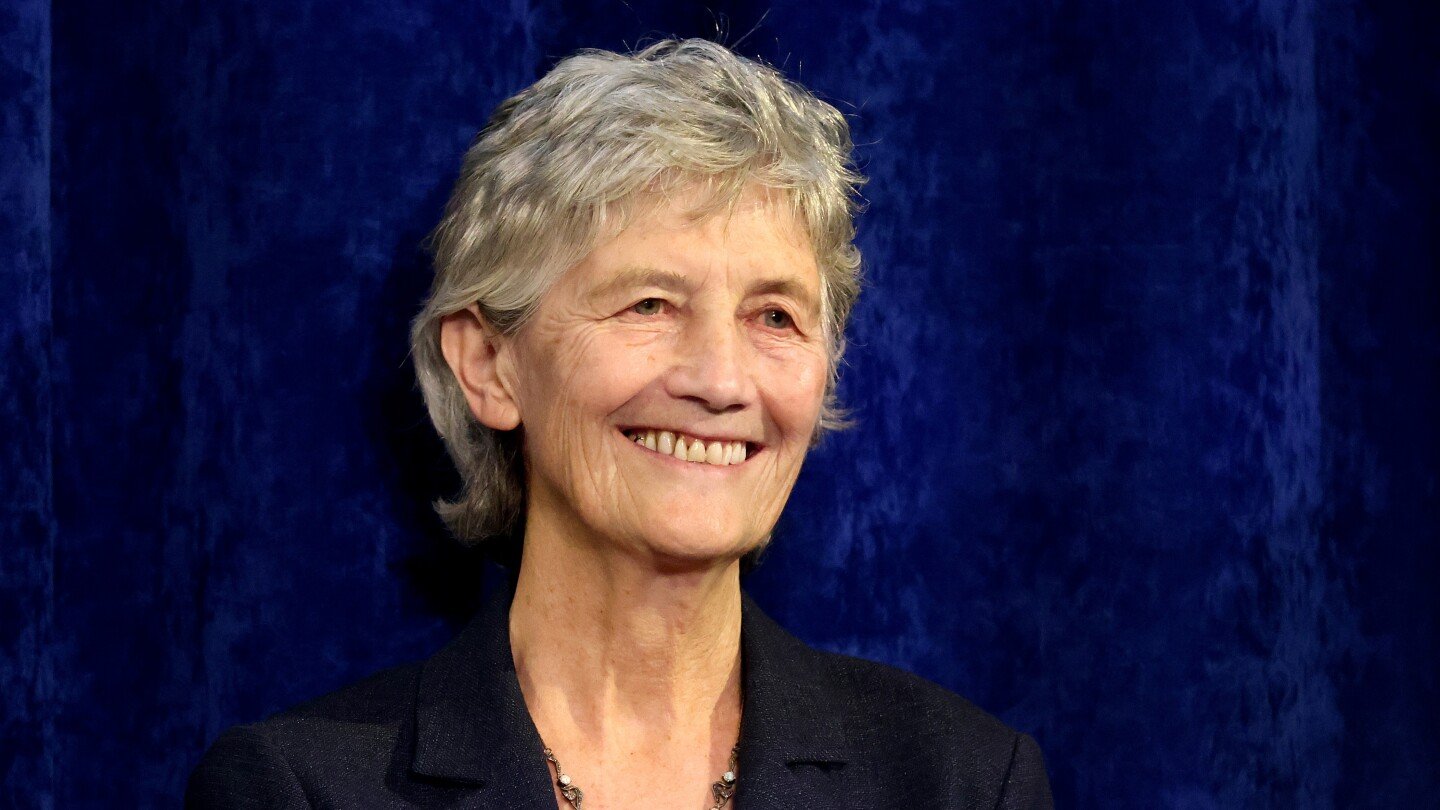 ireland’s-president-elect-is-a-left-wing,-anti-establishment-figure-who-is-outspoken-on-gaza