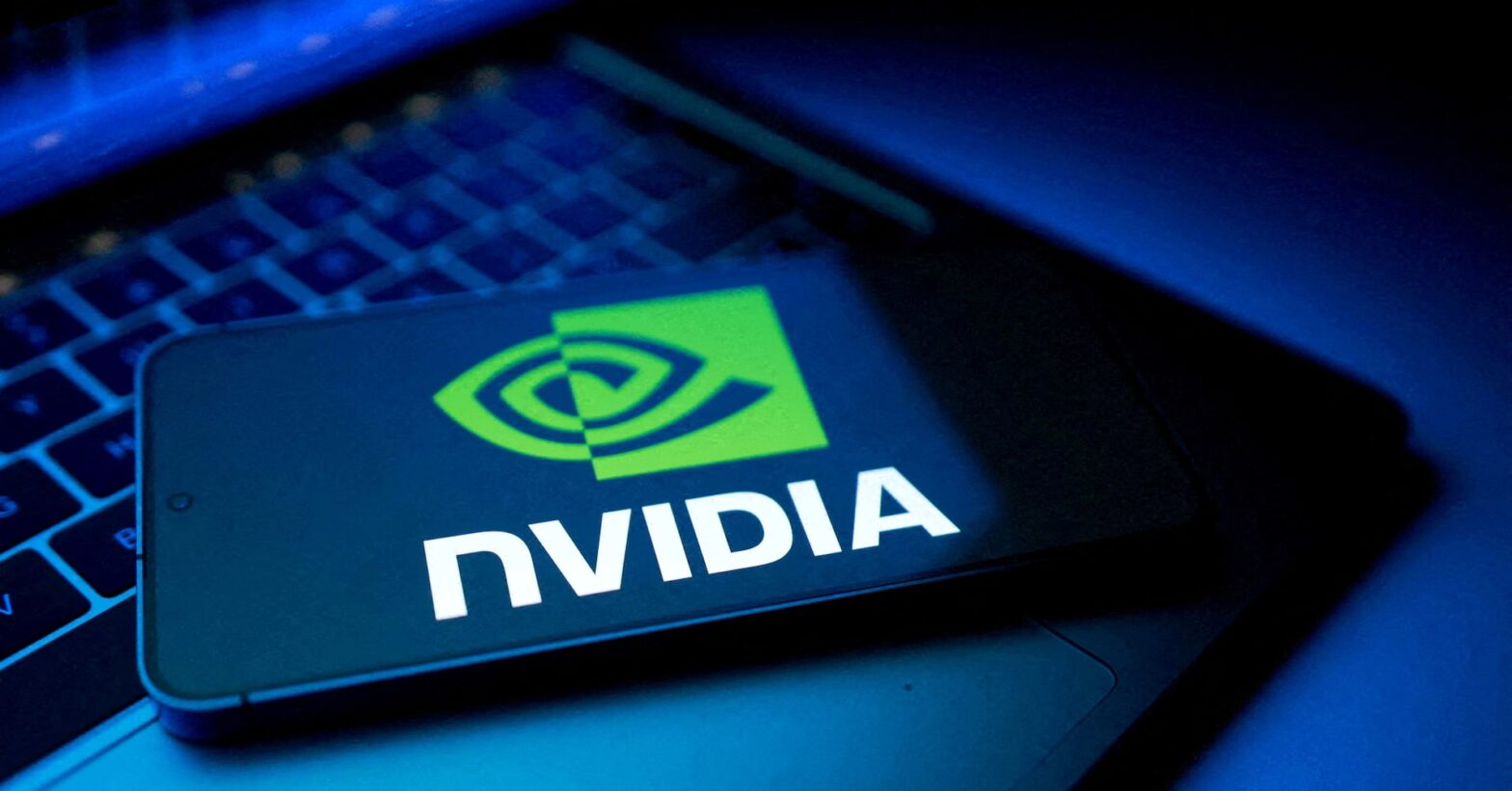 nvidia’s-stock-market-value-nears-record-$5-trillion