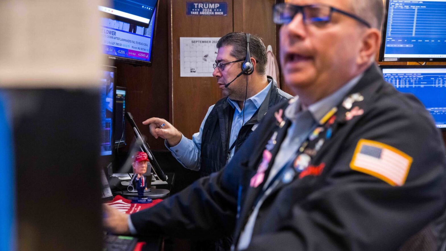 fed-has-cut-rates-with-the-s&p-500-at-a-record-four-times-before.-here’s-what-happened-next