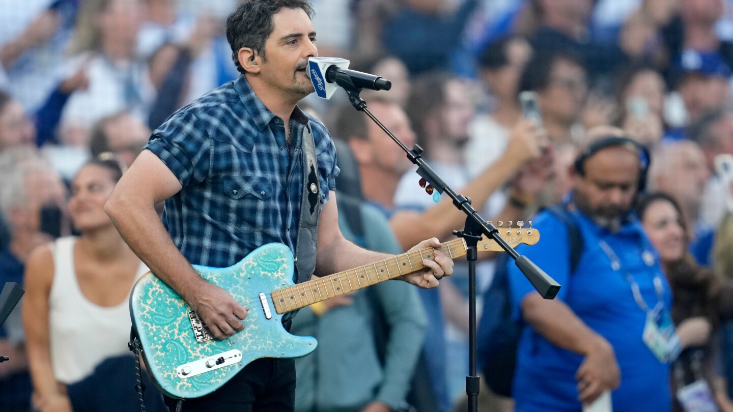 brad-paisley-says-he’s-‘mr.-more-baseball’-after-performing-at-another-world-series-marathon-game