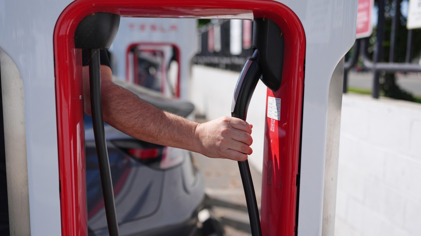 study-finds-evs-quickly-overcome-their-energy-intensive-build-to-be-cleaner-than-gas-cars