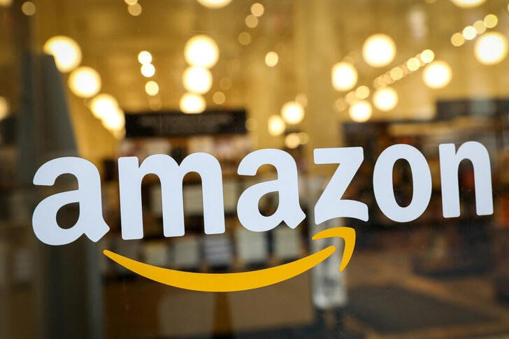 amazon-q3-earnings-beat-on-top-and-bottom-lines,-as-aws-growth-sends-stock-higher