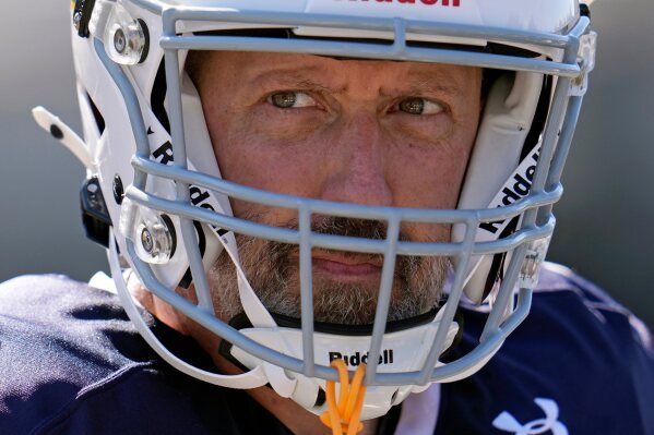 Lycoming College nose tackle Tom Cillo stands on the sidelines during an NCAA Division III junior varsity college football game against King's College in Williamsport, Pa., Sunday, Sept. 28, 2025. (AP Photo/Gene J. Puskar)