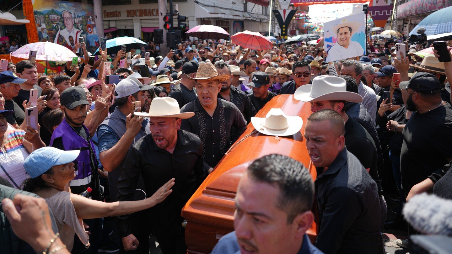 mexican-mayor-killed-during-day-of-the-dead-celebrations