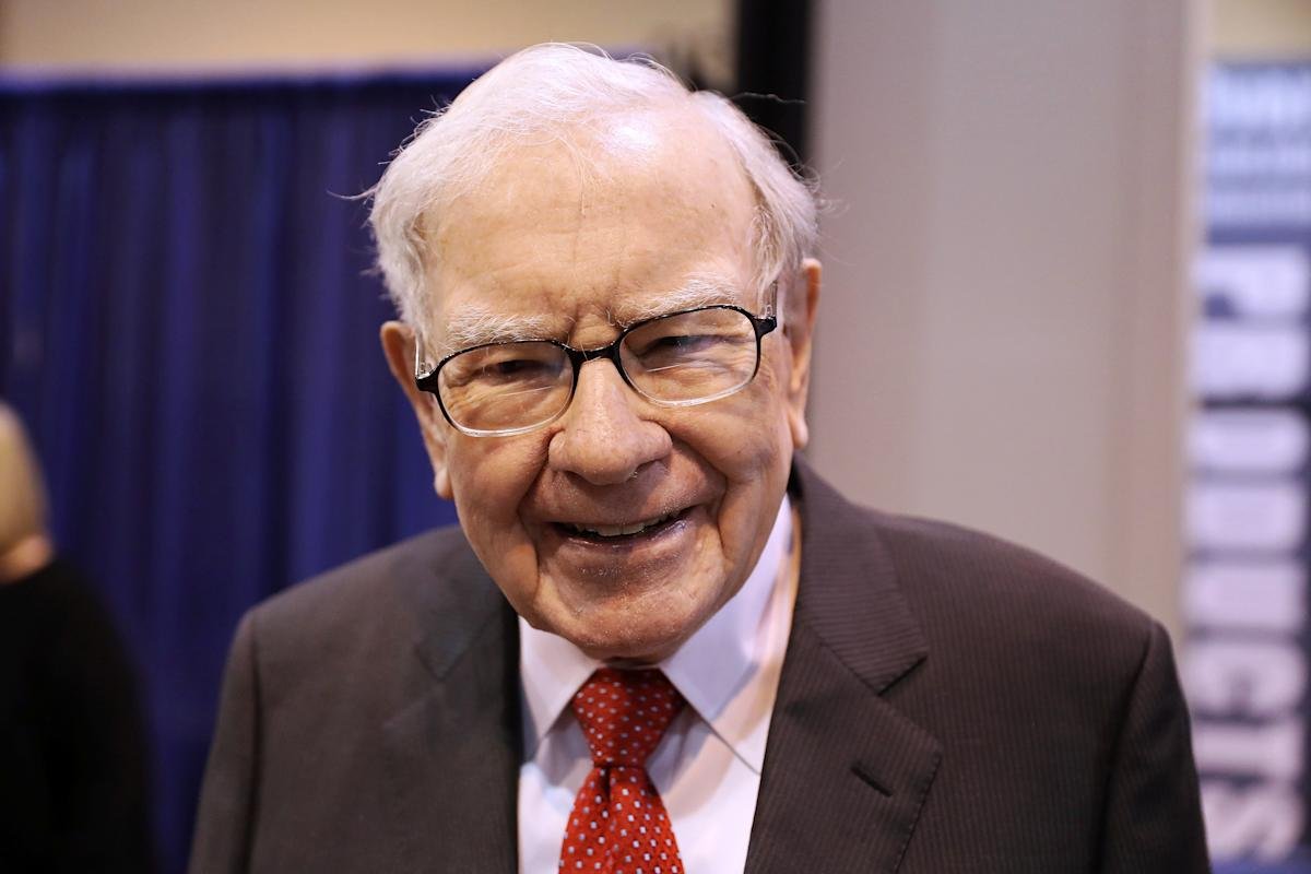 earnings-live:-berkshire-hathaway-profits-rise-as-buffett-prepares-to-step-down;-palantir-results-on-deck