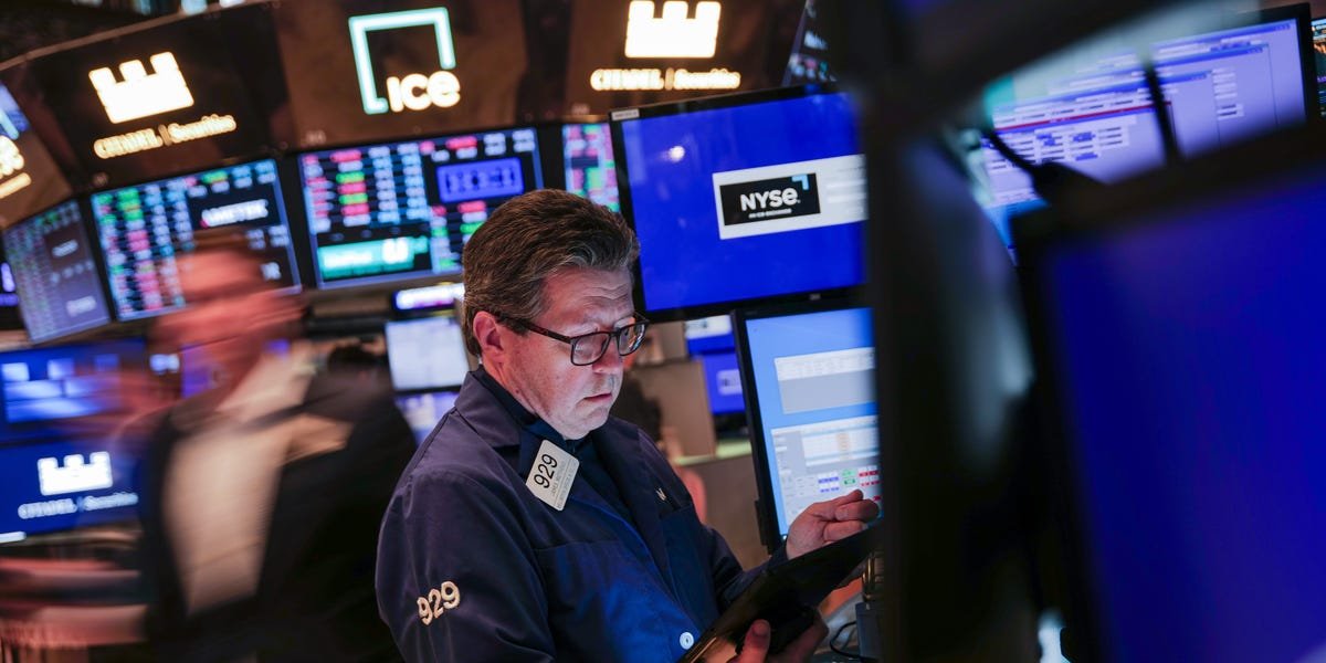 4-private-data-points-investors-are-watching-this-week-for-signs-of-economic-health