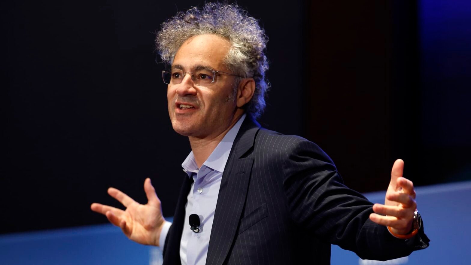 palantir-earnings,-pizza-hut’s-options,-a-new-consumer-staples-giant-and-more-in-morning-squawk