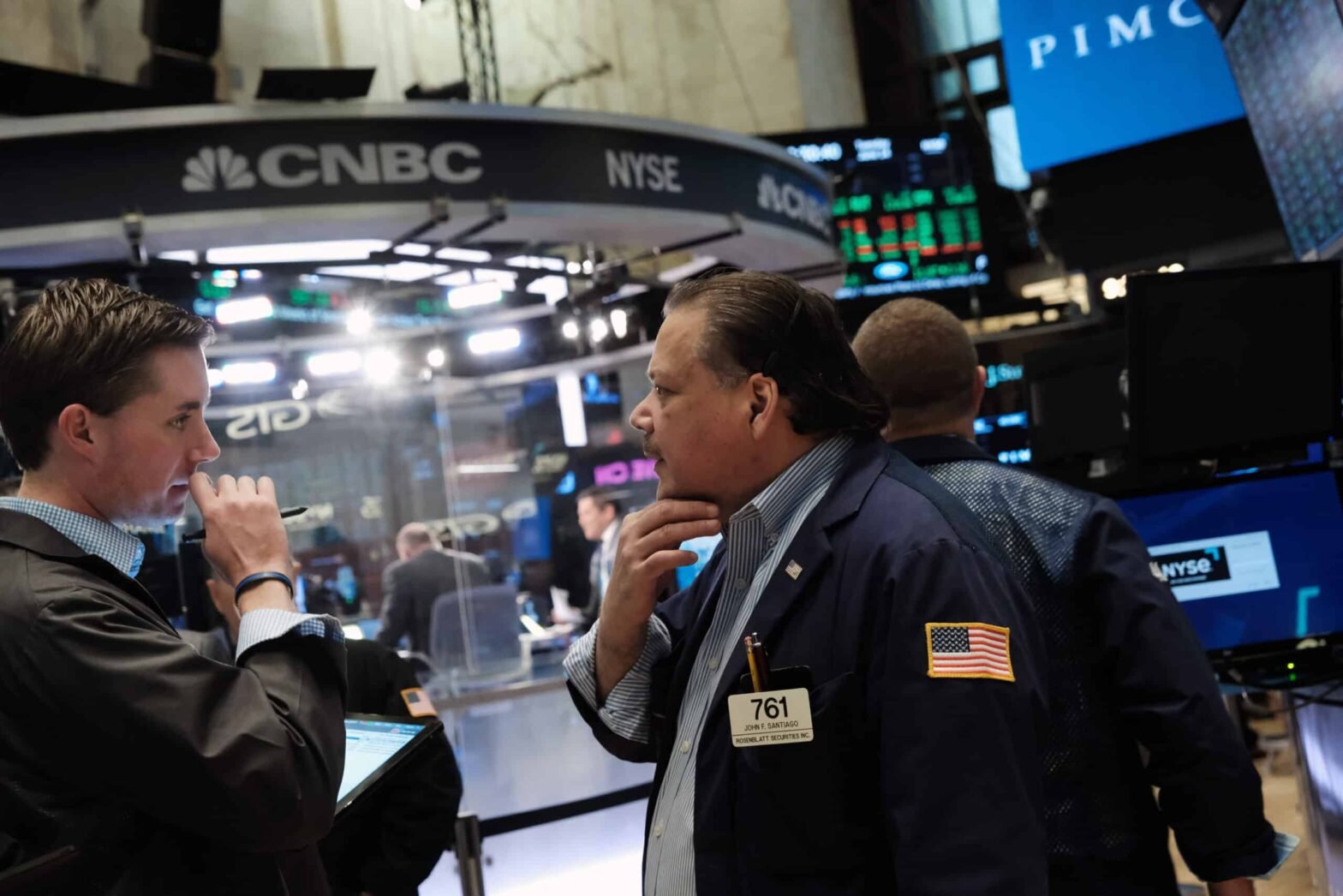 stock-market-live-november-4:-s&p-500-(voo)-tumbles-after-palantir-report,-goldman-sachs-warning