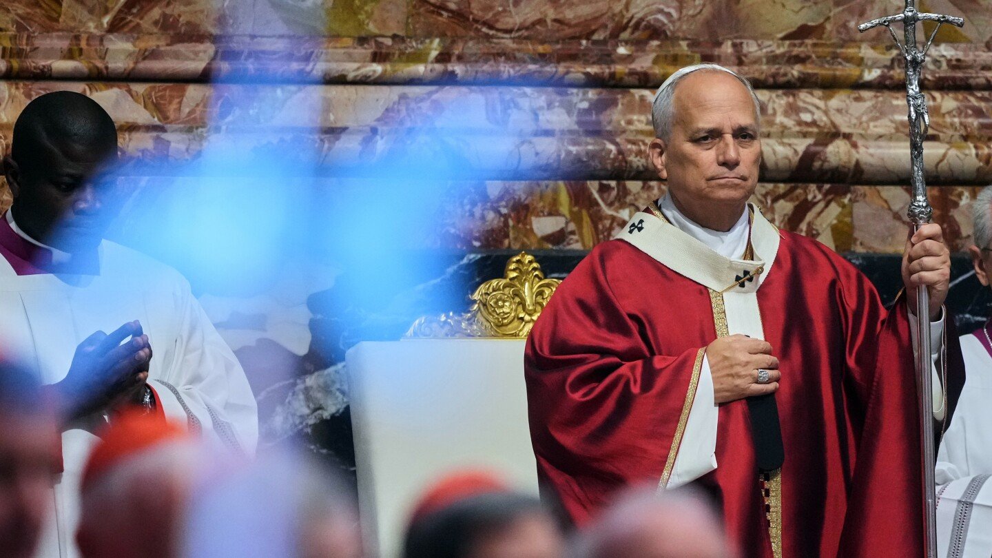 pope-leo-calls-for-‘deep-reflection’-about-treatment-of-detained-migrants-in-the-united-states